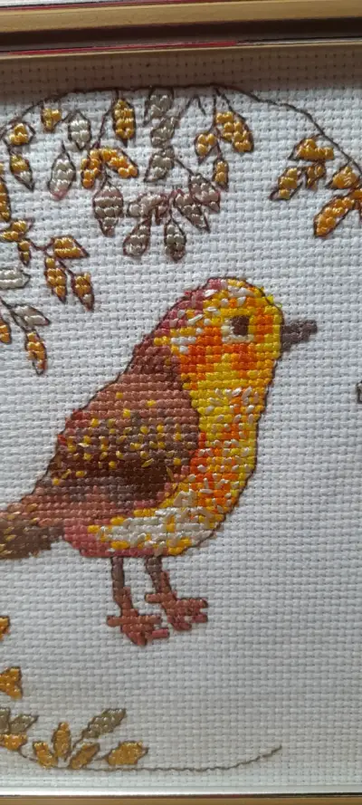 Cuadro bordado de pájaro - miniatura 3