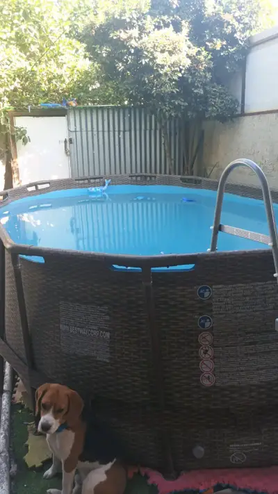 Piscina estructural grande - miniatura 1