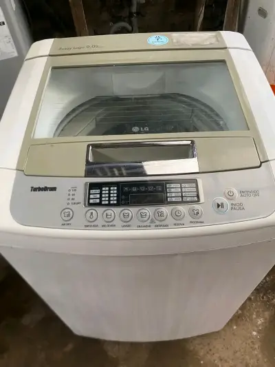 Lavadora LG 9kg TurboDrum - miniatura 1