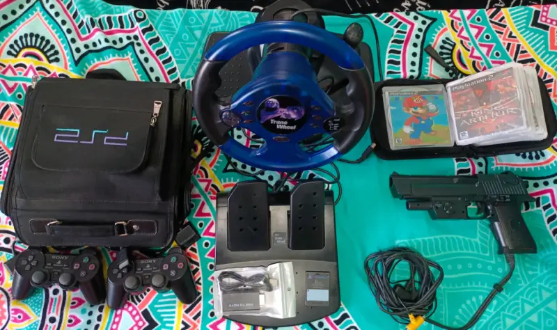 Set PS2 con acccesorios y juegos - 1