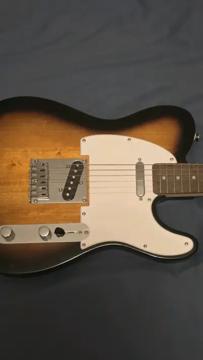 Guitarra Squier Telecaster Debut Series - miniatura 2