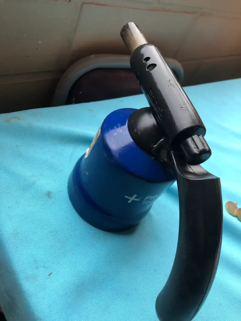 Soplete de gas manual azul - 5