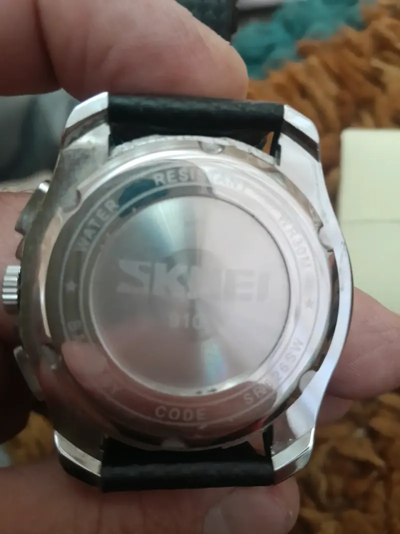 Reloj pulsera deportivo negro - 3