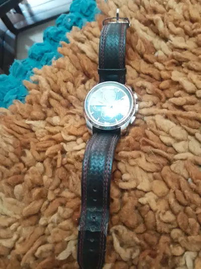Reloj pulsera deportivo negro - miniatura 4