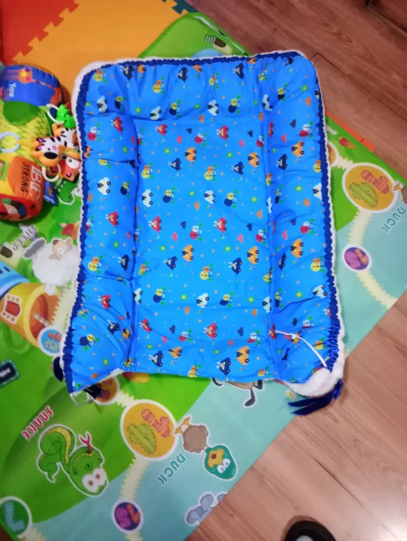 Colchón para bebé azul estampado - 1
