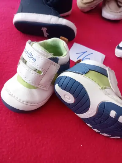 Zapatos bebé mixtos varios colores - miniatura 2