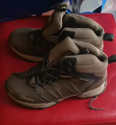 Botas de senderismo impermeables - miniatura 1