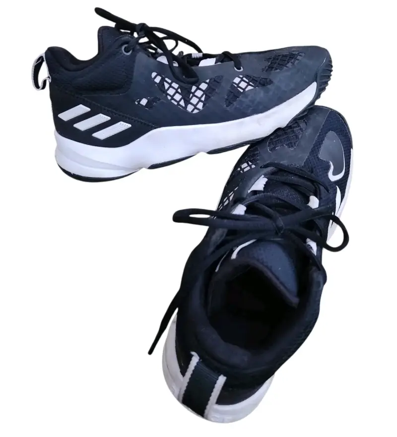 Zapatillas negras deportivas - 4