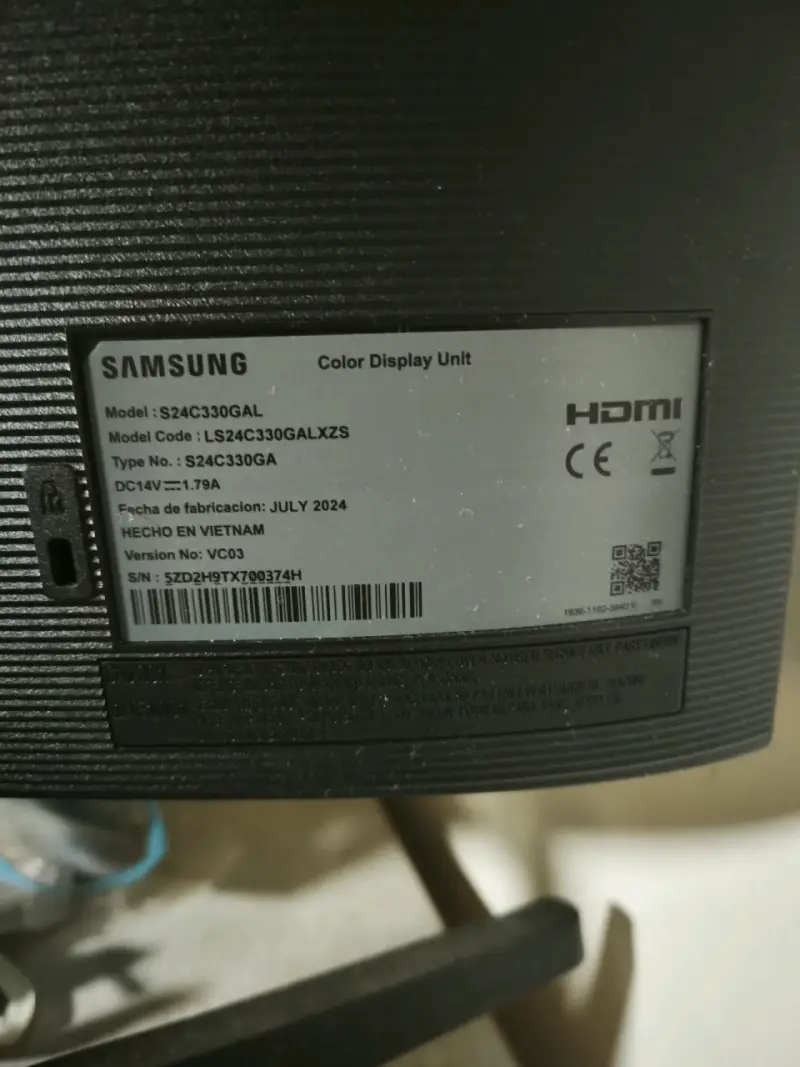 Monitor Samsung S24C330GAL - 1
