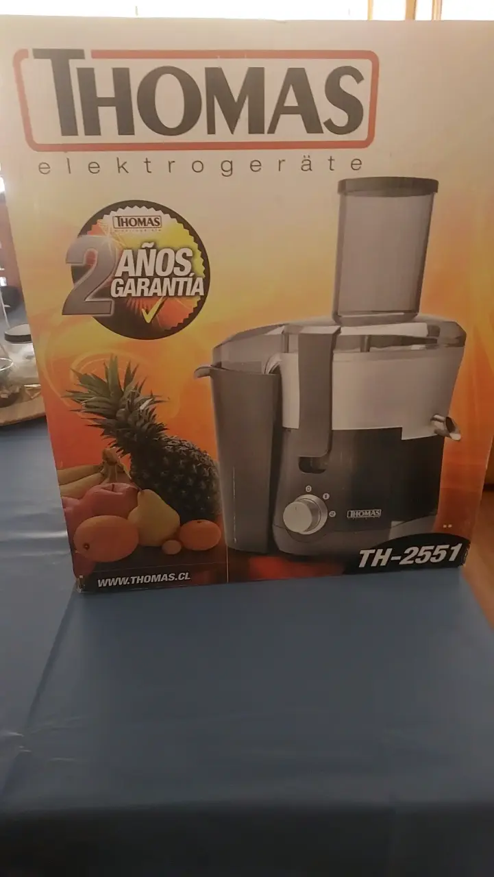 Extractor de jugos TH-2551 - 1