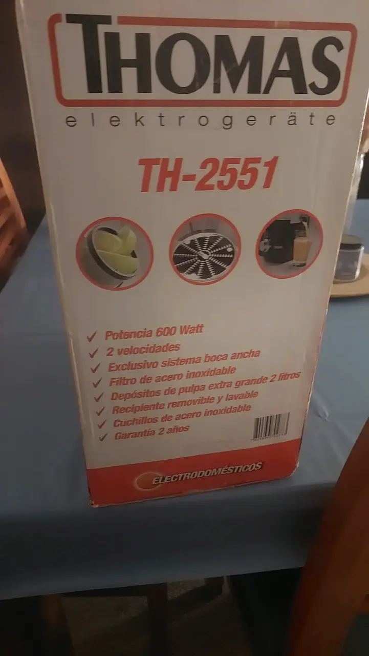 Extractor de jugos TH-2551 - 3