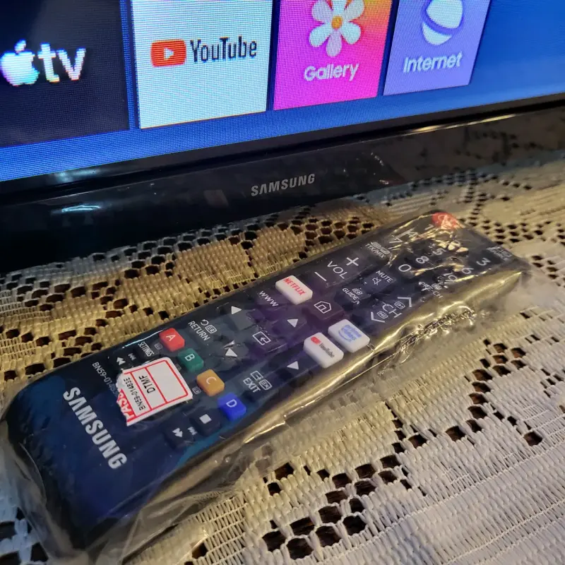 TELEVISOR. SMARTV SAMSUM 32 PULGADAS - 2