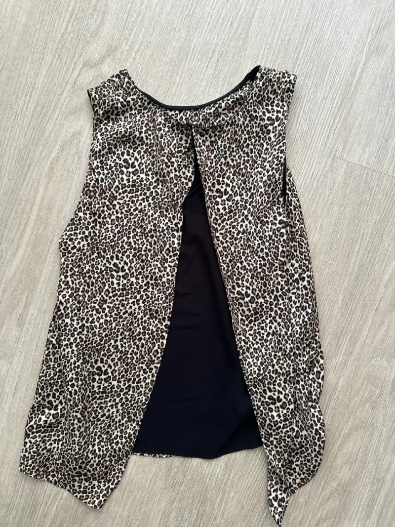 Blusa estampado animal print - 2
