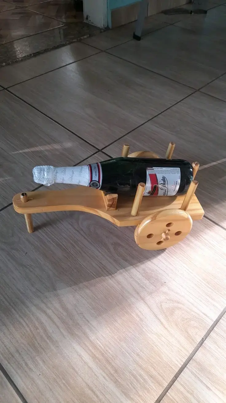 Mesa de Vino de Madera - 2
