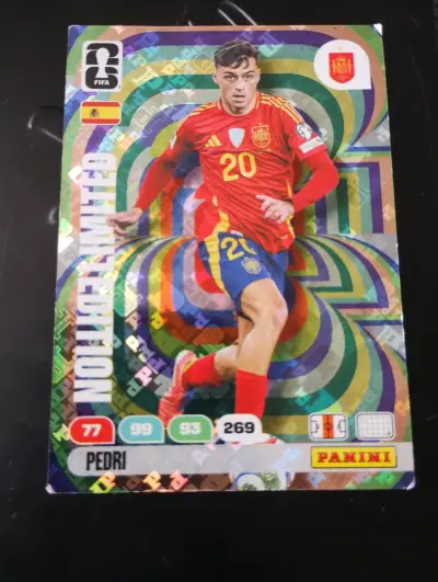 Carta panini del jugador Pedri edición limitada. - miniatura 1