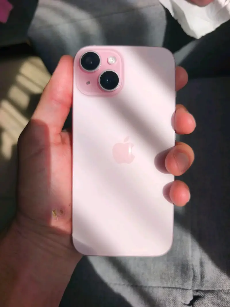 iPhone 15 256 gb rosa con caja original - 4
