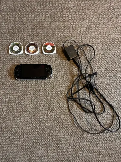 Consola portátil PSP 3000 con juegos - miniatura 3