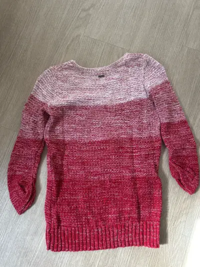 Suéter de punto rojo y blanco - miniatura 2