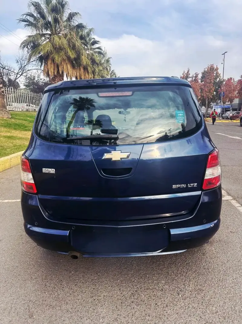 Chevrolet Spin 2017 1.8 Mecánica | 8 Pasajeros | - 2