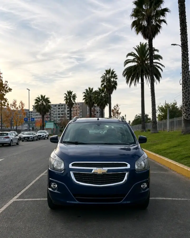 Chevrolet Spin 2017 1.8 Mecánica | 8 Pasajeros | - 5