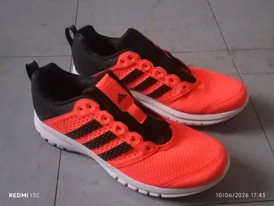Zapatillas deportivas Adidas running 46 - miniatura 1
