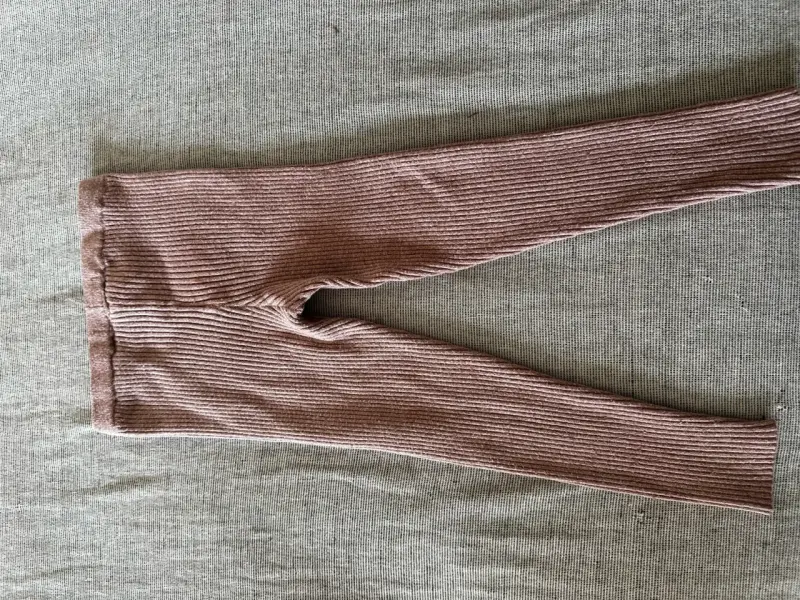 Calzas - pantalón Zara tejidos rosados talla 3-4 - 3