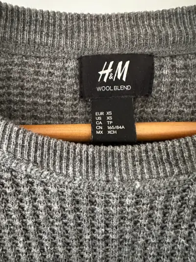 Suéter gris waffle H&M - XS - miniatura 2