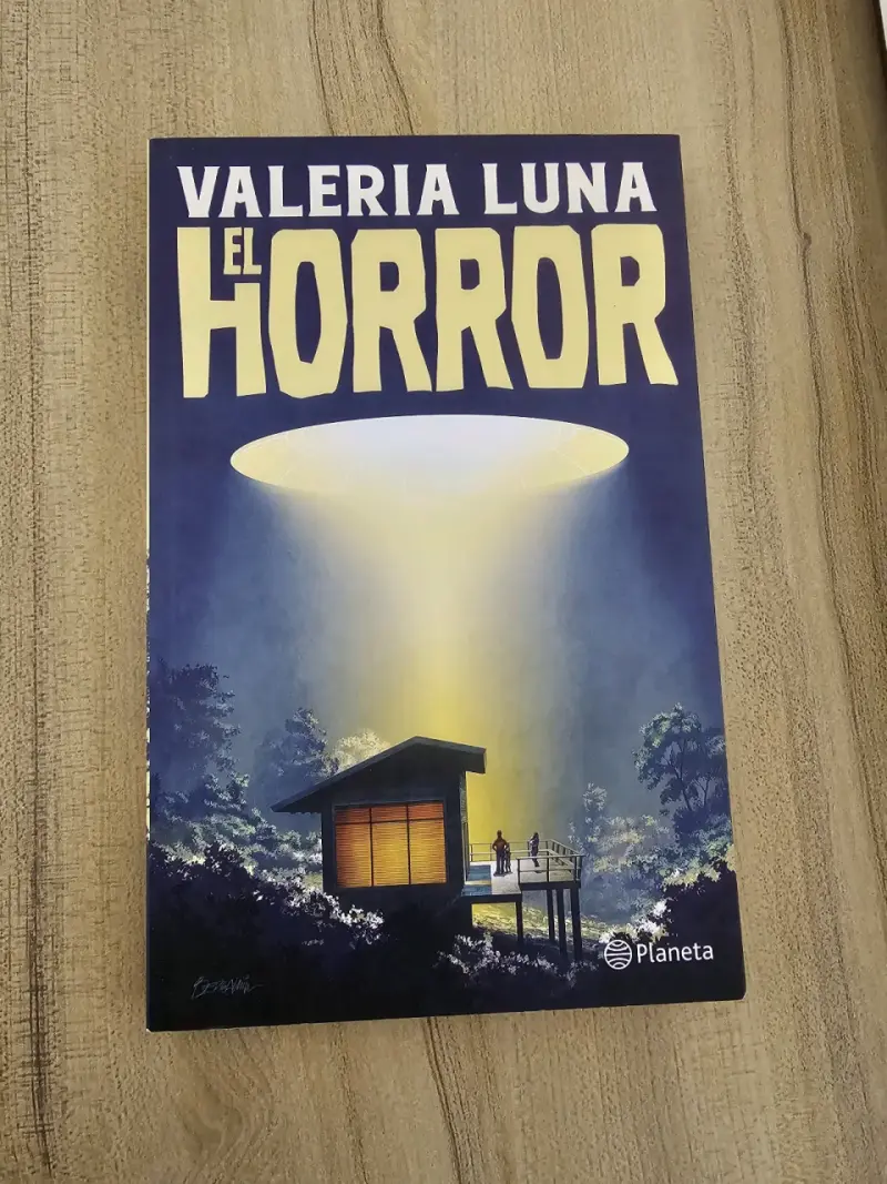 Libro 'El Horror' de Valeria Luna - 1