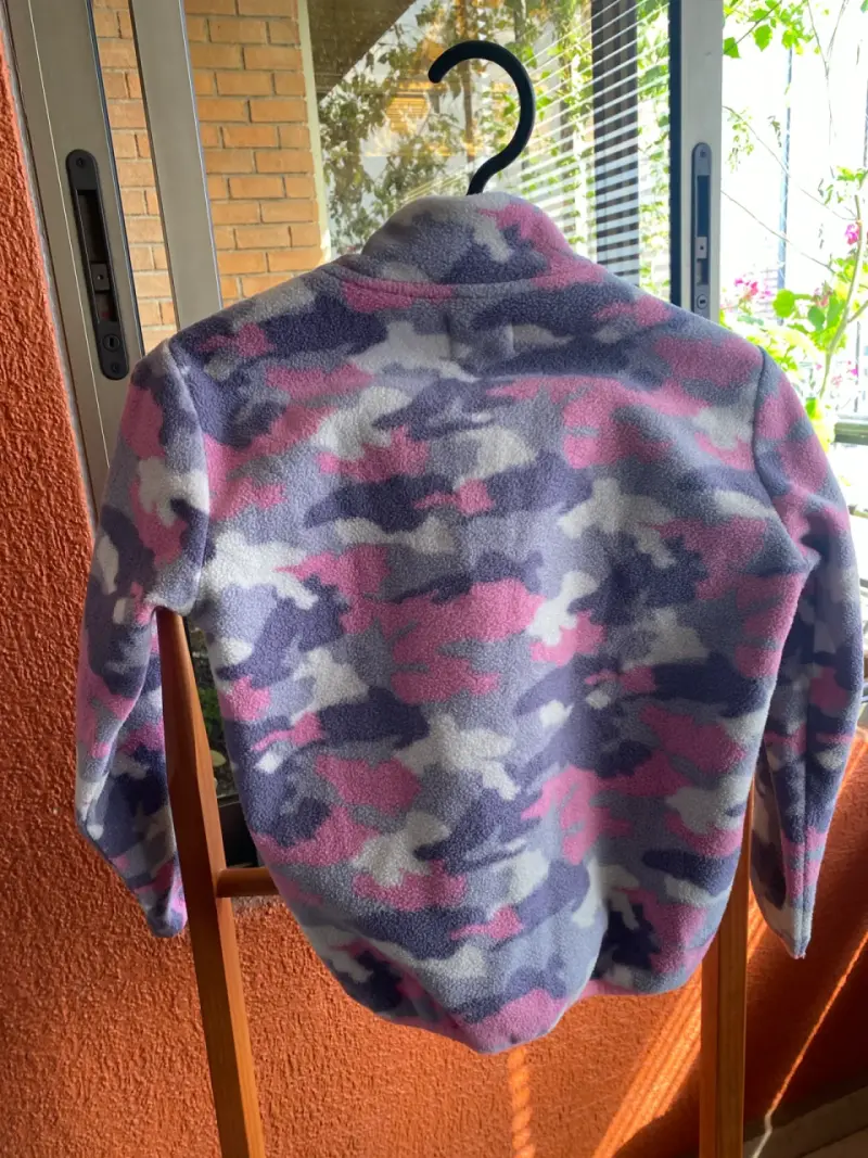 Polar con estampado camuflaje rosa Talla 6 - 2