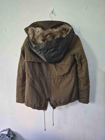 Parka Zara  con gorro y piel - miniatura 5