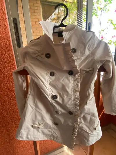 Abrigo beige con botones limonada t10 - miniatura 1