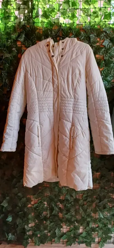 Parka de mujer blanca talla M - miniatura 1