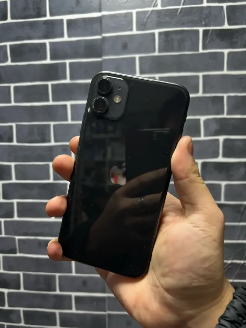 iPhone 11 - 2