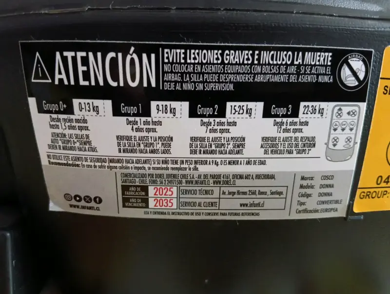 Silla de auto Cosco gris - 6