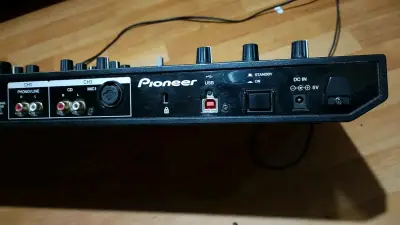DJ Controlador DJ Pioneer DDJ-SX2 - miniatura 4