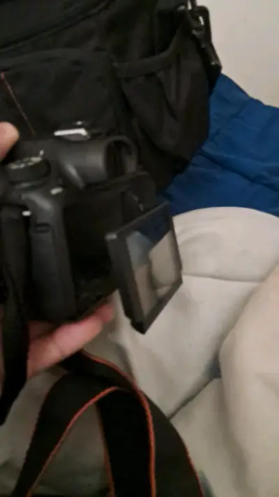 Cámara Sony DSLR con lente - miniatura 5