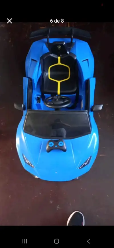 Auto eléctrico azul para niños - miniatura 1