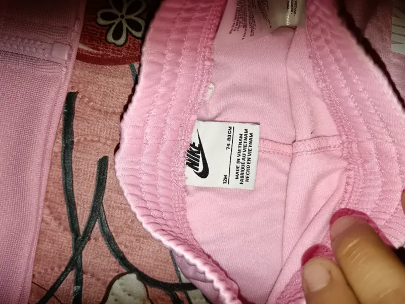 Conjunto deportivo rosa para niña - 2