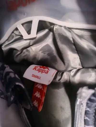 Parka acolchada gris con capucha Kappa - miniatura 3