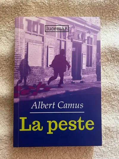 Libro 'La peste' Albert Camus - miniatura 1