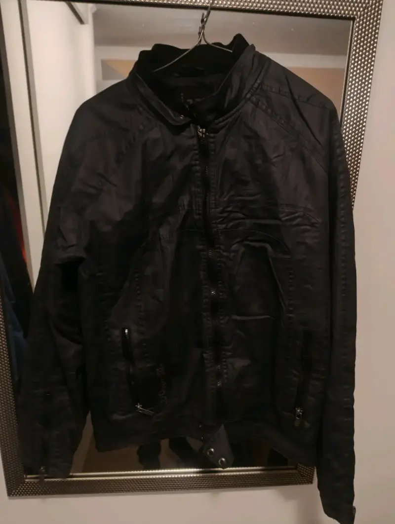 Chaqueta negra de hombre JJO - 1