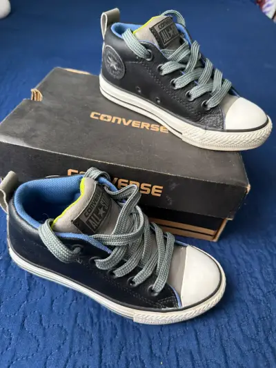 Zapatillas Converse negras nro 29 - miniatura 2