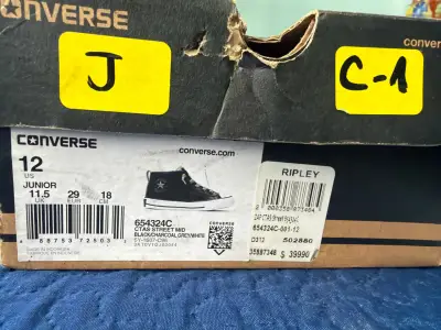 Zapatillas Converse negras nro 29 - miniatura 4