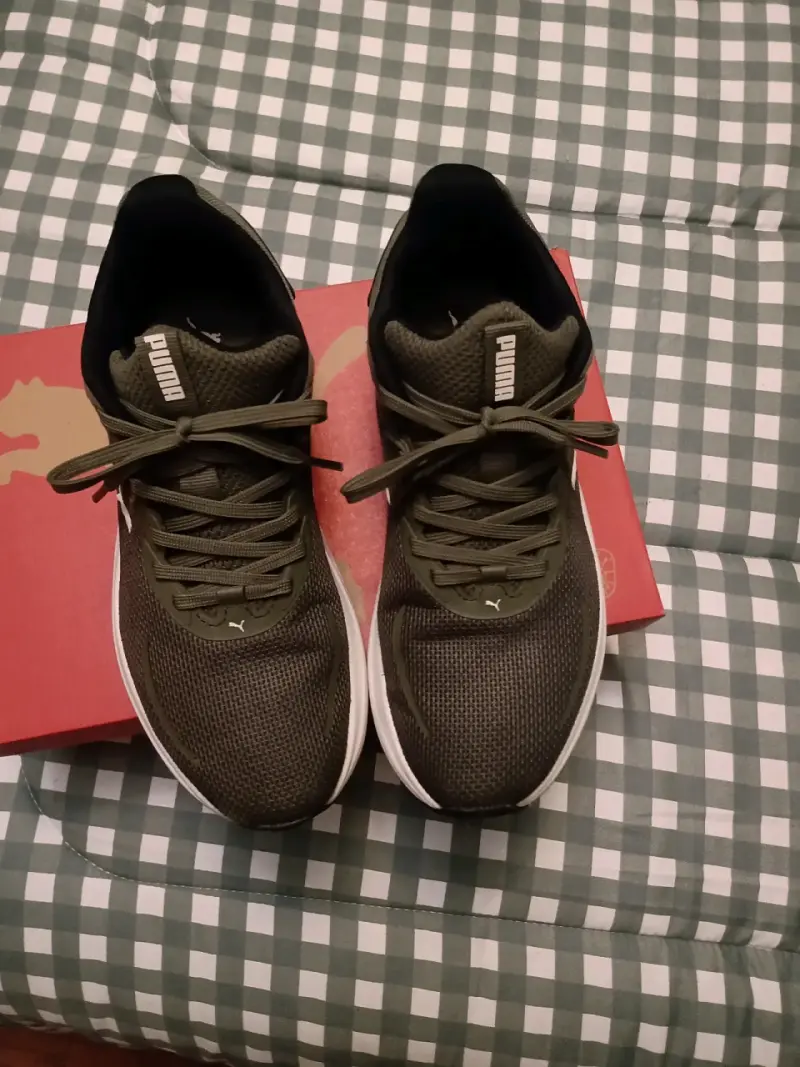 Zapatillas deportivas Puma verde olivo $30.000 - 4