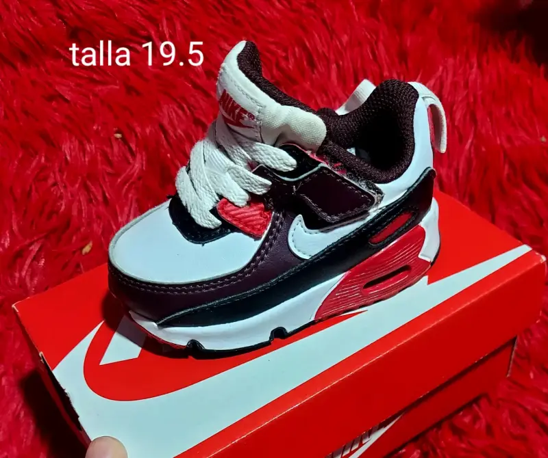 Zapatillas deportivas niño 19.5