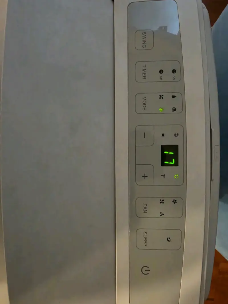 Aire acondicionado portátil KENDAL 12.000 BTU - 4