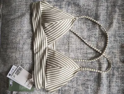 Top de bikini a rayas nuevo H&M - miniatura 1