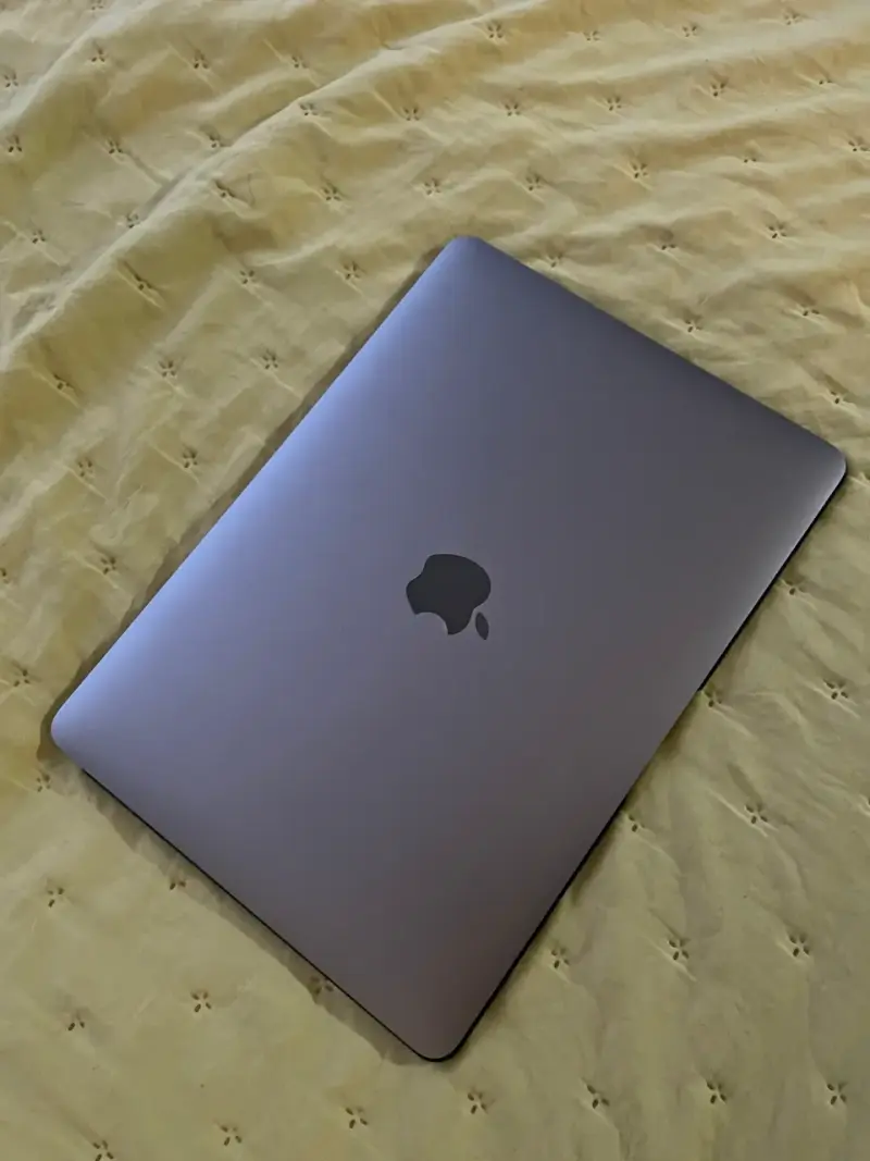 MacBook 12" (Modelo A1534) 2016 - Ultra Delgado - 5