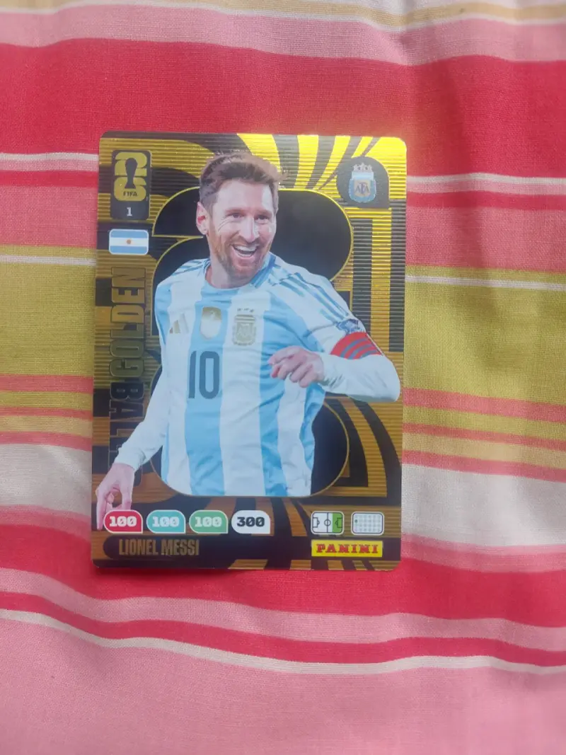 Tarjeta coleccionable Panini Messi - 1