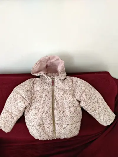 Chaqueta infantil con capucha - miniatura 2